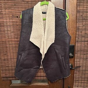 Together Cream Shearling Vest sz large